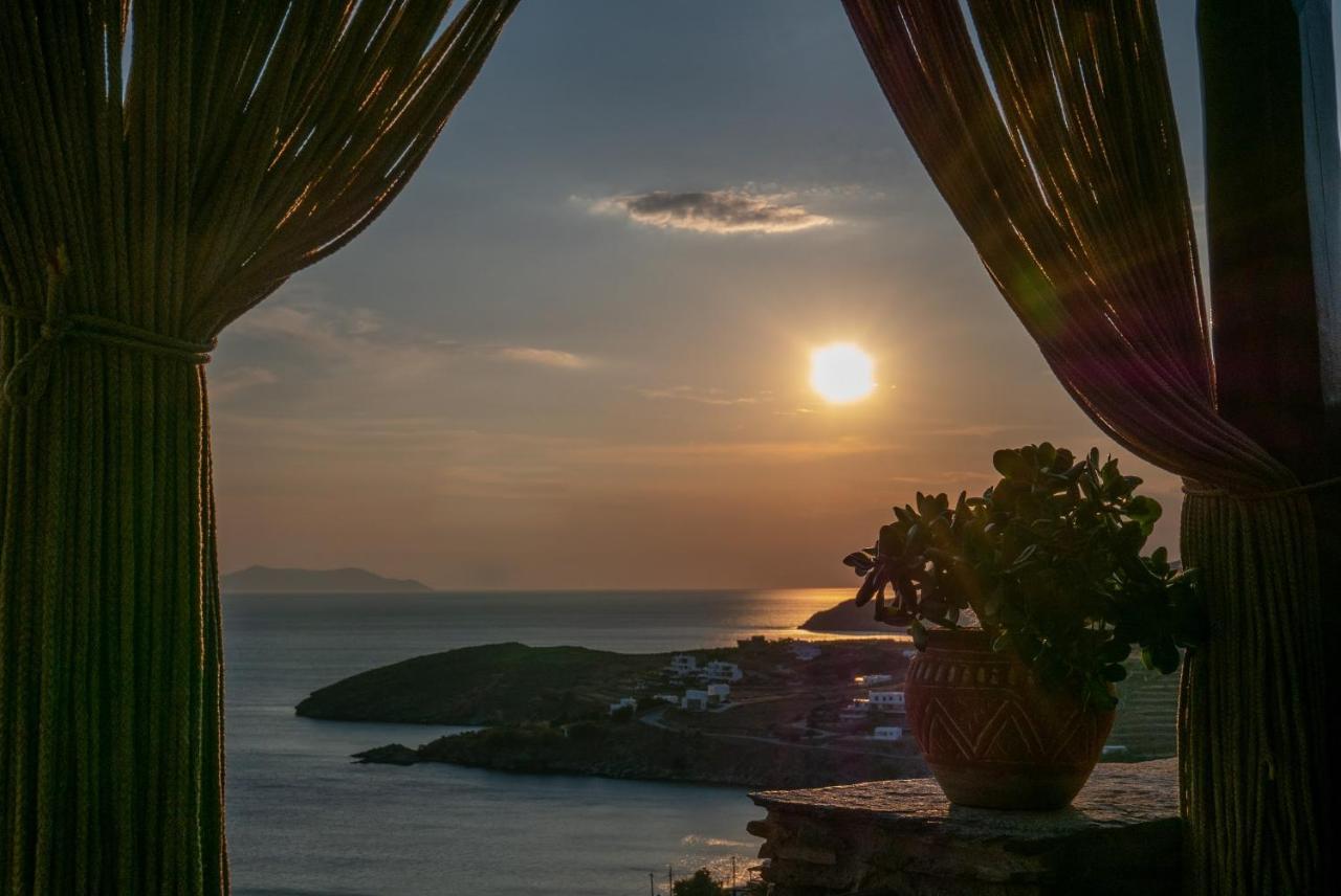 فيلا Aerino Seaside Agios Romanos المظهر الخارجي الصورة