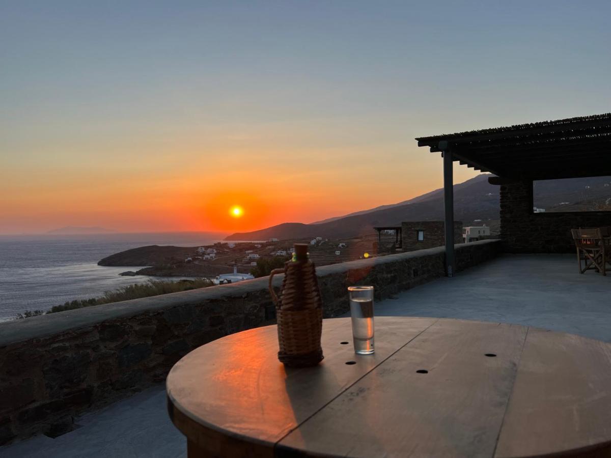 فيلا Aerino Seaside Agios Romanos المظهر الخارجي الصورة