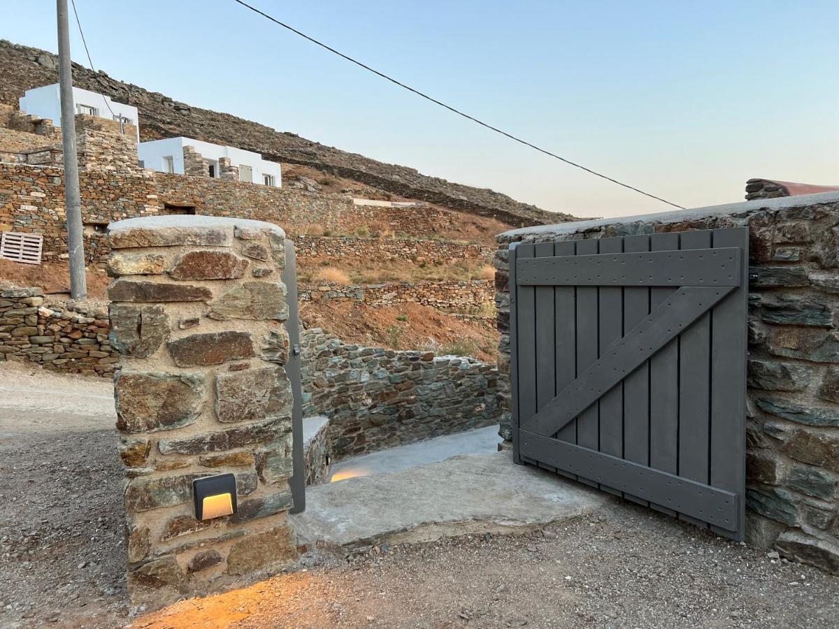 فيلا Aerino Seaside Agios Romanos المظهر الخارجي الصورة