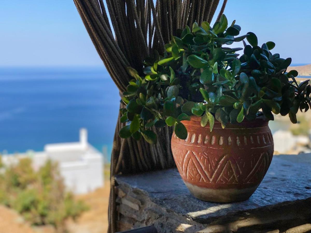 فيلا Aerino Seaside Agios Romanos المظهر الخارجي الصورة